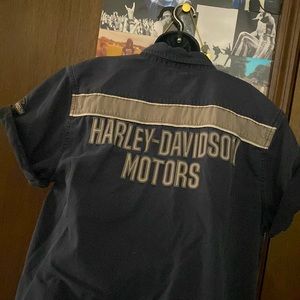 Harley Davidson short sleeve button down mechanic style